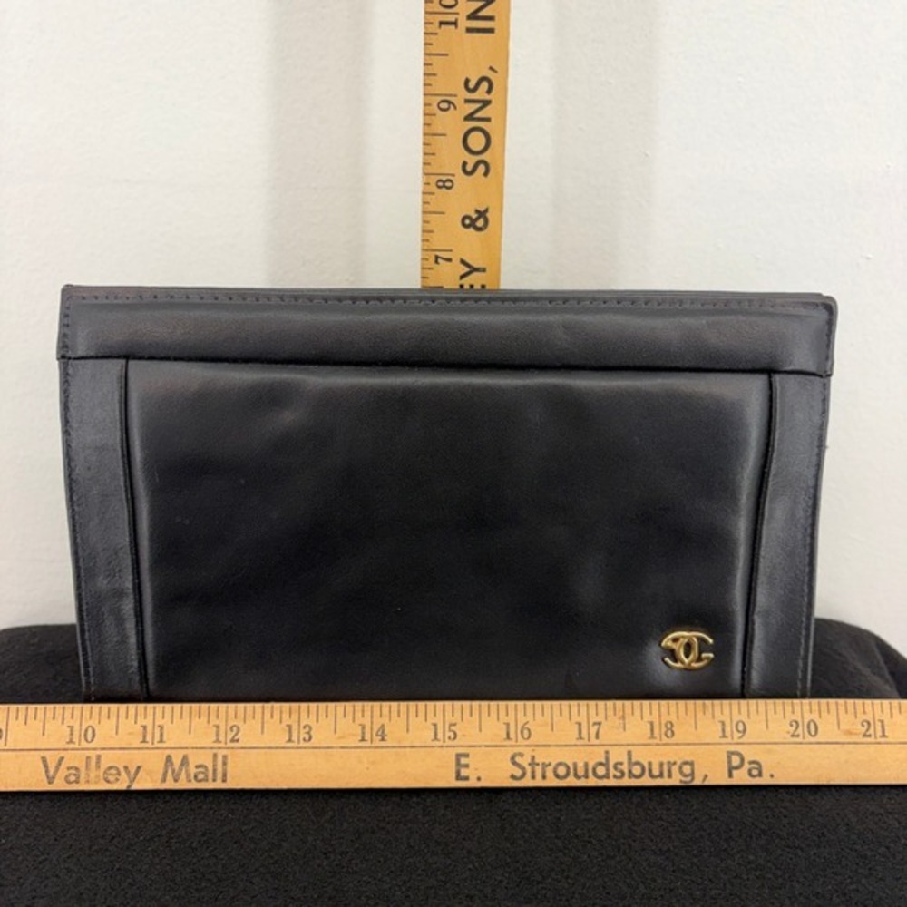 Black Leather Clutch Vintage Cuero Vaca Chain Purse Gold Logo Handbag Argentina - Picture 8 of 15
